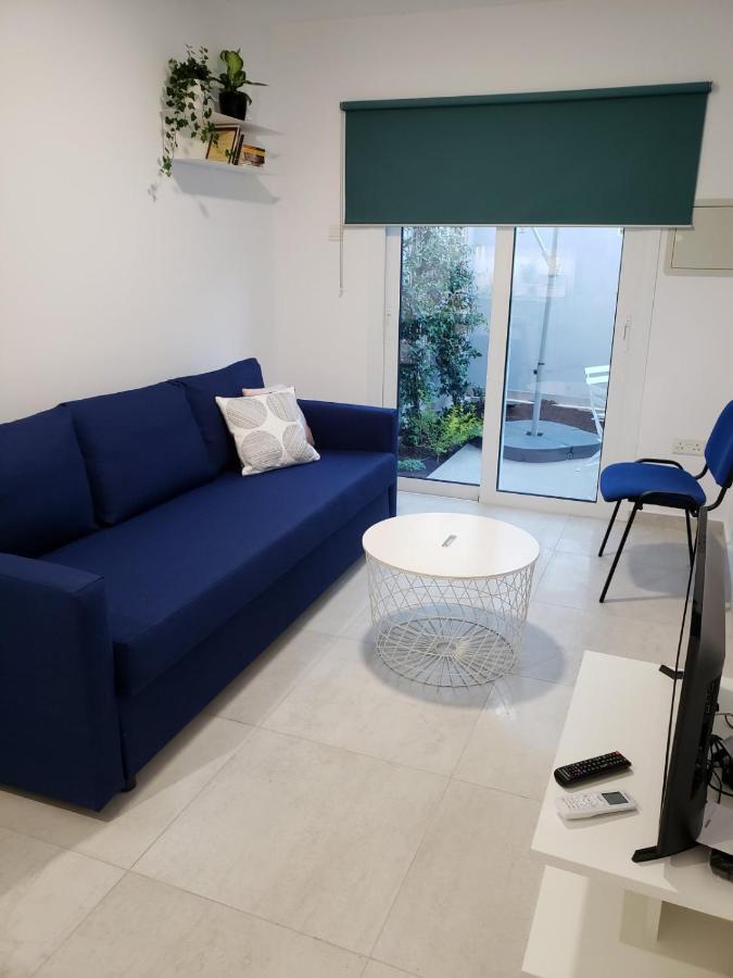 Modern & Cozy Studio W/ Backyard Near City Center Λεμεσός Εξωτερικό φωτογραφία