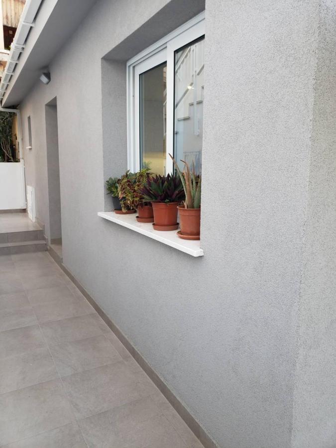Modern & Cozy Studio W/ Backyard Near City Center Λεμεσός Εξωτερικό φωτογραφία