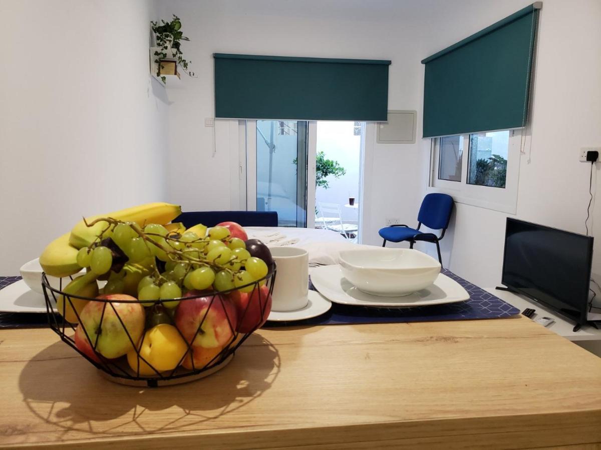 Modern & Cozy Studio W/ Backyard Near City Center Λεμεσός Εξωτερικό φωτογραφία